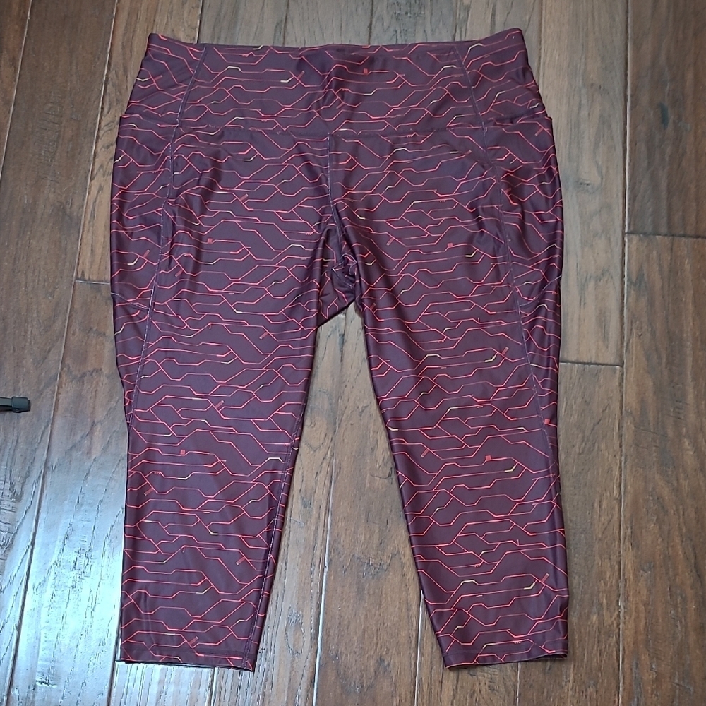 Xersion Burgundy & Red Patterned 7/8 Ankle Leggings size 3X